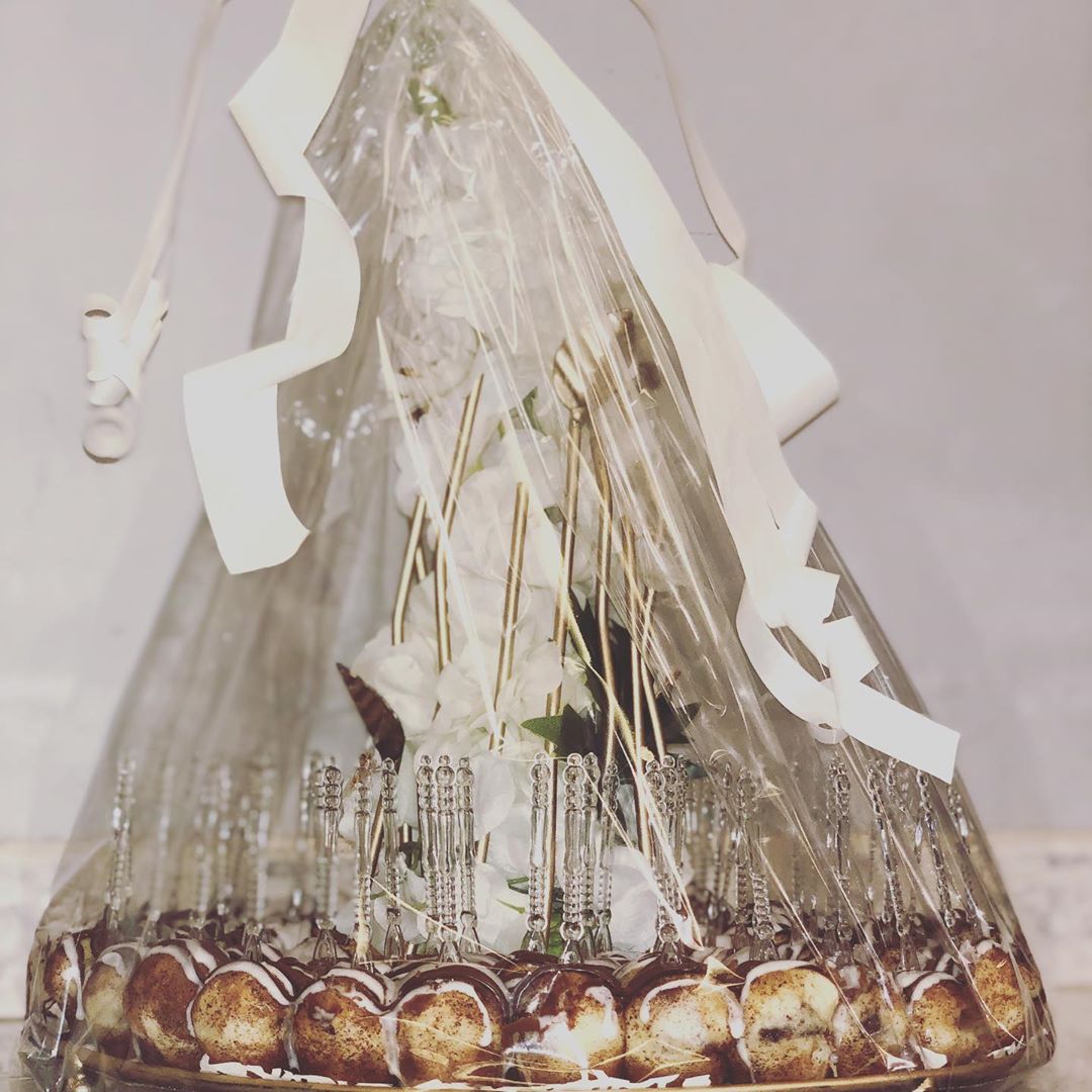 طلبية زواج كور السينبون عليهم بالعافيه❤️ معمول#زياده_متابعينك كيك#براونيز#كوكيز#تشيز كيك ب