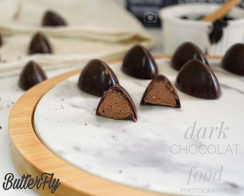 شوكولاتة داكنه بجاناش القهوه ‏ Dark chocolate with coffee ganache الرياض#شوكولاتة#فاخره#من