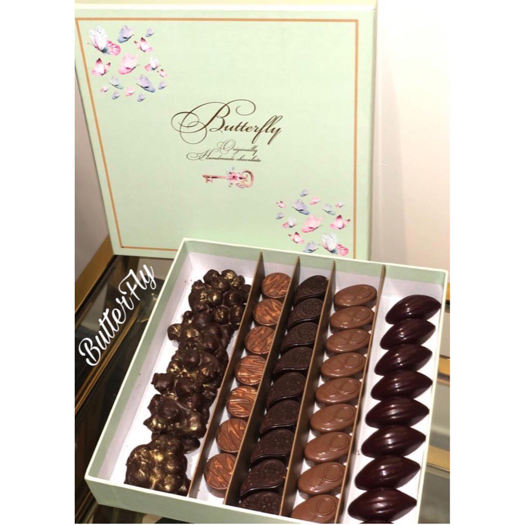 من طلبيات اليوم حلقوم الرمان & برالين اللوز والبندق & بالمانجو والباشن فروت & المارونج جلا