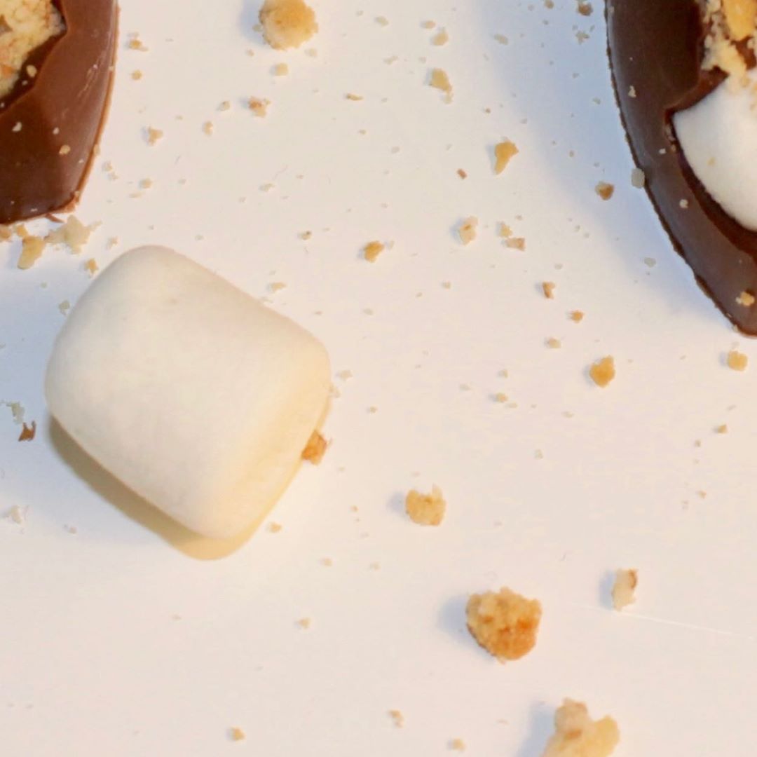 #roki_rood #chocolate #chocolates #cacao #cacao_bonbons #bonbons #delicious #sweet #sweets