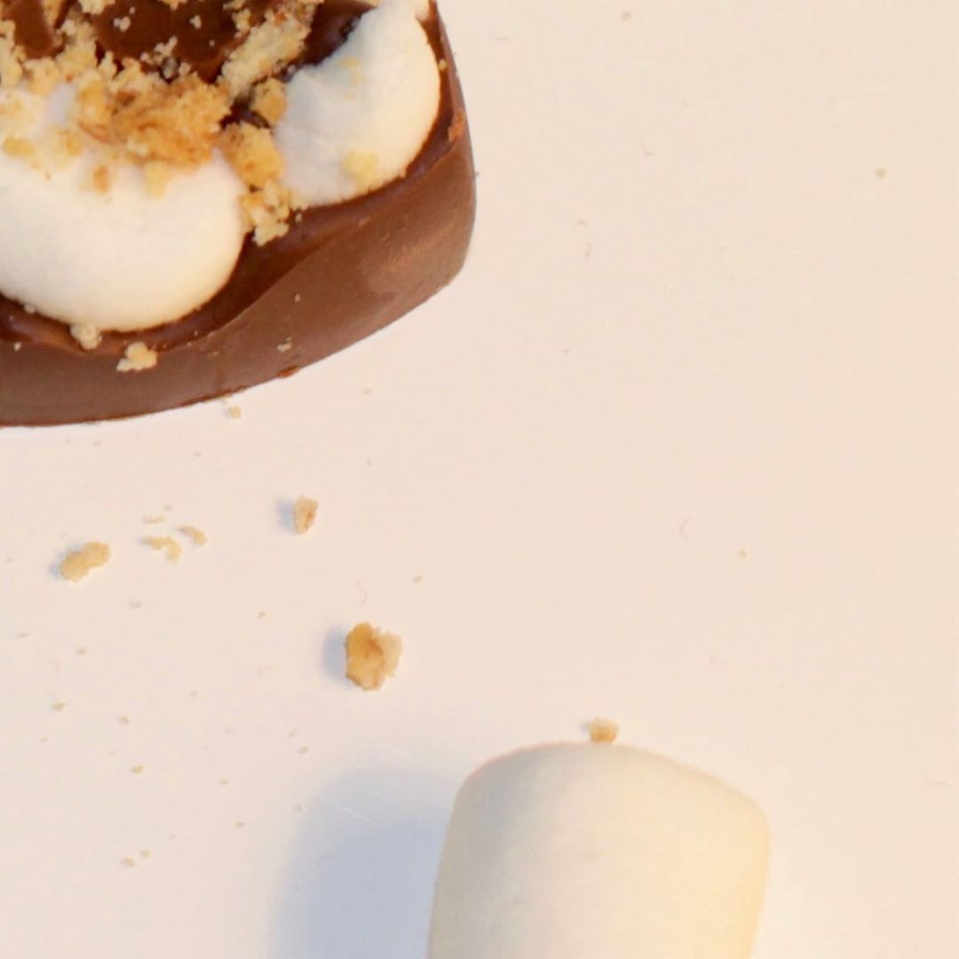 #roki_rood #chocolate #chocolates #cacao #cacao_bonbons #bonbons #delicious #sweet #sweets