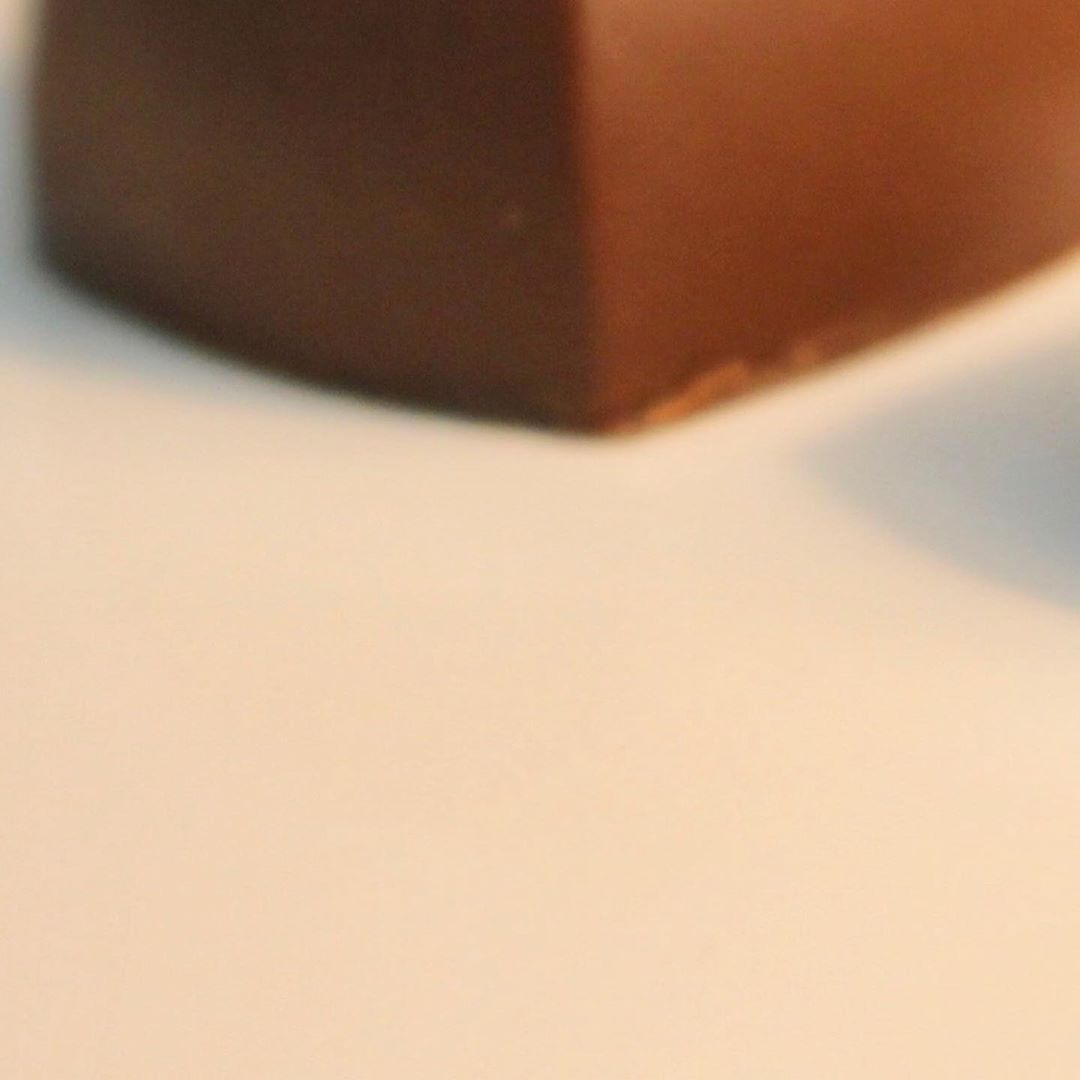 #roki_rood #chocolate #chocolates #cacao #cacao_bonbons #bonbons #delicious #sweet #sweets