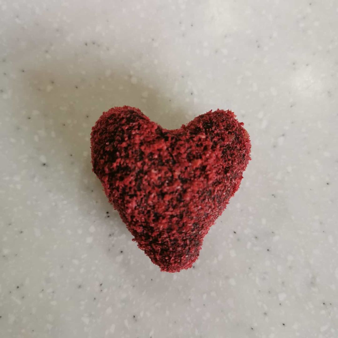 حب جديد ❤️ #raw #bites #bitez #healthysnacks #healthyfood #homemade #energybites #postwork