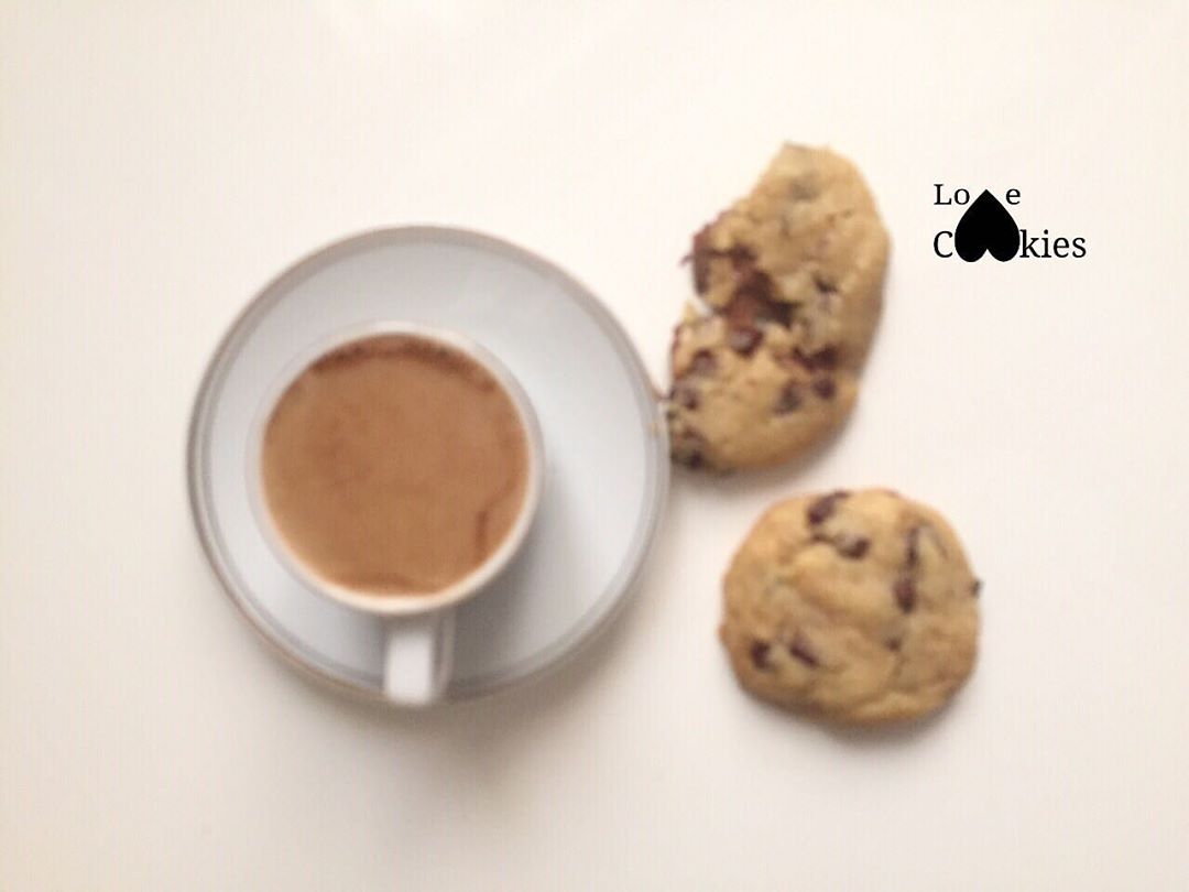 Which Better love or cookies! #cookiesncream #cookies #cookieswap #jubail #aljubail #الجبي