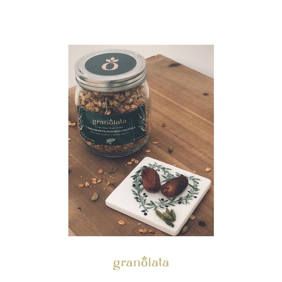 ‏Made with love & Totally addictive !! Cardamom Flavoured Granola made with dates جرانولا