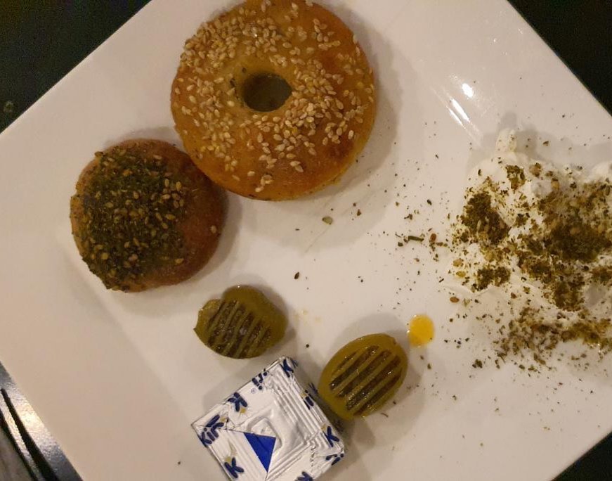فطور كيتوني ، سهل وبسيط .مشبع ولزيز وما يخليك تشعر بالحرمان. صحه وهنا #كيتون #كيتوني#كيتون