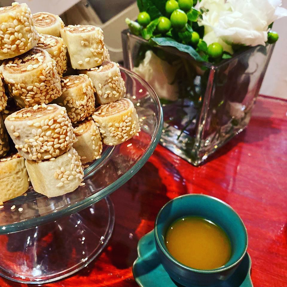 #ضيافة #ضيافتكم #ضيافة_نسائية #معمول_العيد #معمول_تمر #معمول_هش #معمول_لذيذ #تقديمات_ضيافه