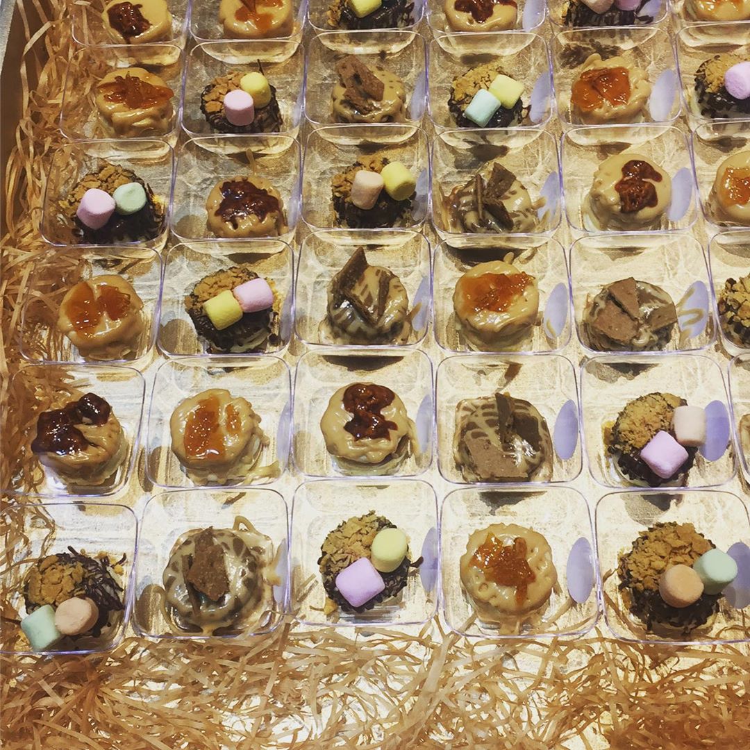 ‏#minipancakes#mini#minisweets#sweets#pancakes#توزيعات#حفلات#بانكيك#بان_كيك#حلويات_ميني#من