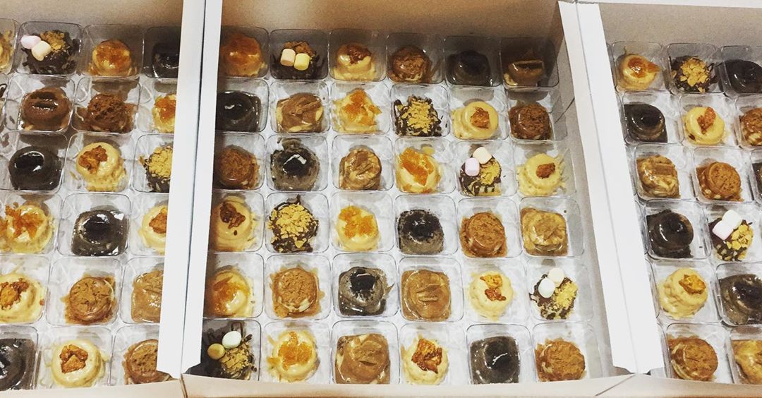 ‏#minipancakes#mini#minisweets#sweets#pancakes#توزيعات#حفلات#بانكيك#بان_كيك#حلويات_ميني#من