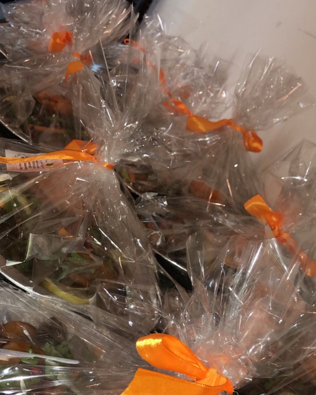 ☘️ورق عنب ام ناصر بأجود المكونات يطبخ يومياً طازجوع حسب الطلب بدبس الرمان وصوص السبايسي .