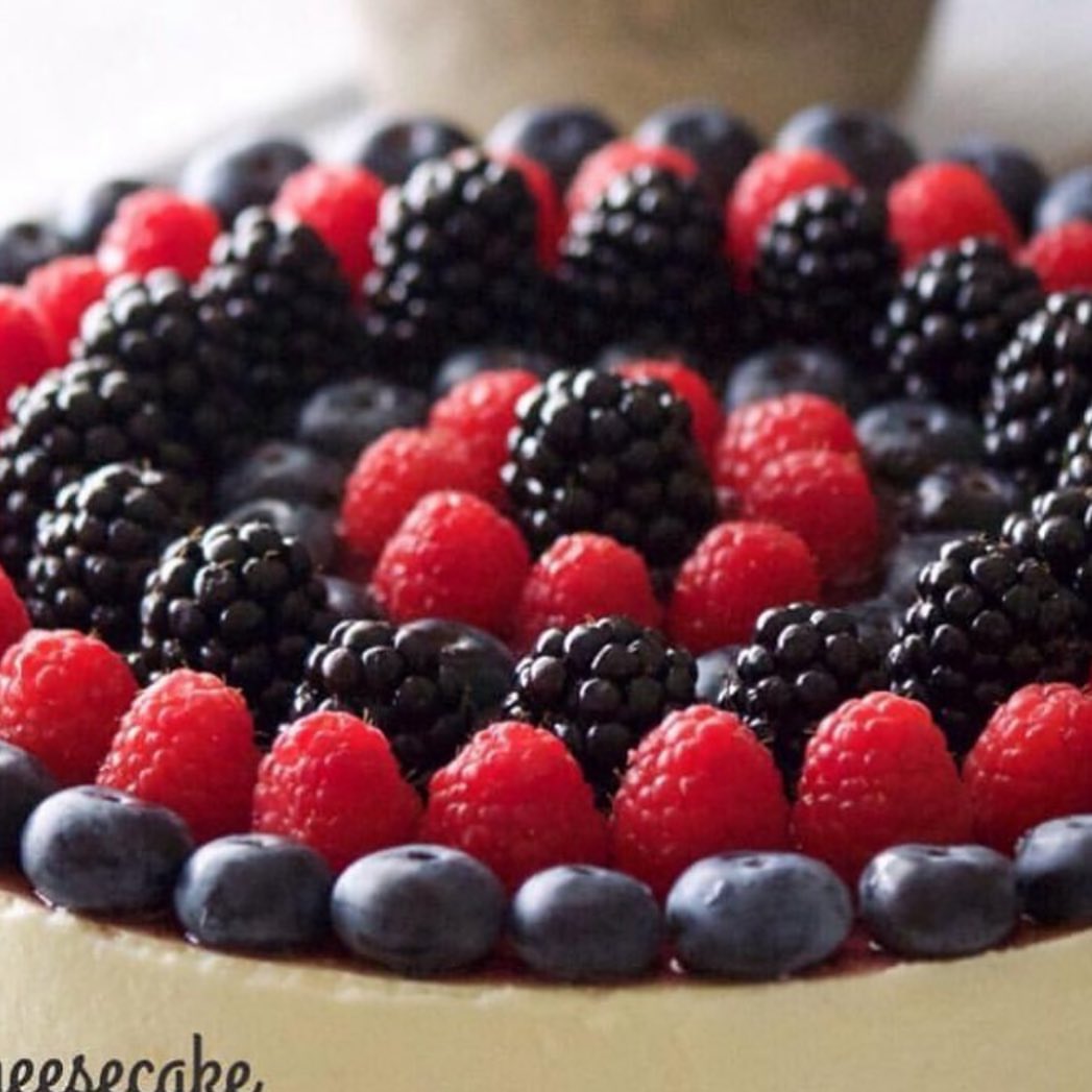 ماتحلى جمعاتكم الا مع التشيزكيك #تشيزكيك #توت