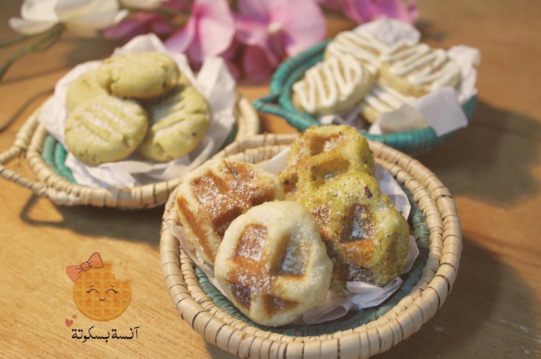‏قد قيل بأن القهوة جبر خاطر للحياة ...☕❤ .. . . #قهوة_المساء مسيتم بالخير غريبة فستق ومعم