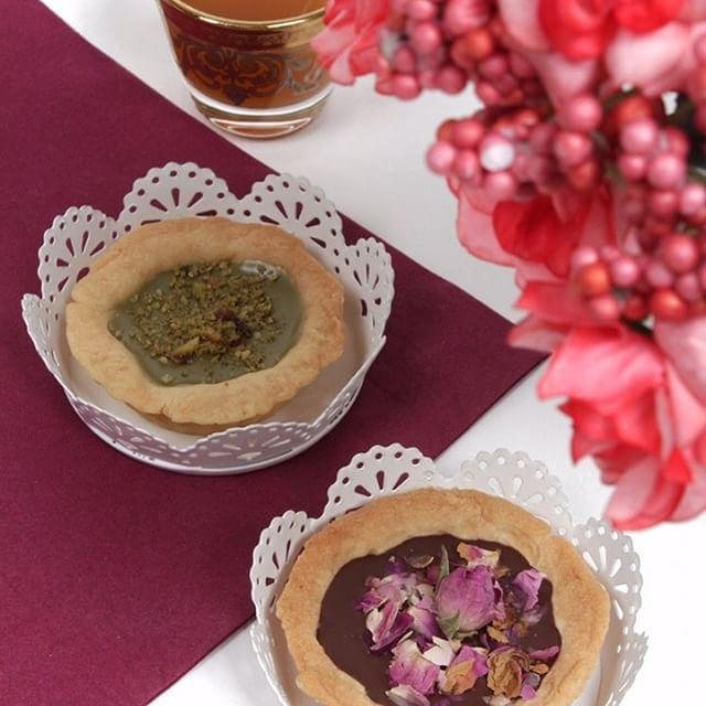تارت بنكهة :(الورد -الفستق) #تارت#ورد#بستاشيو