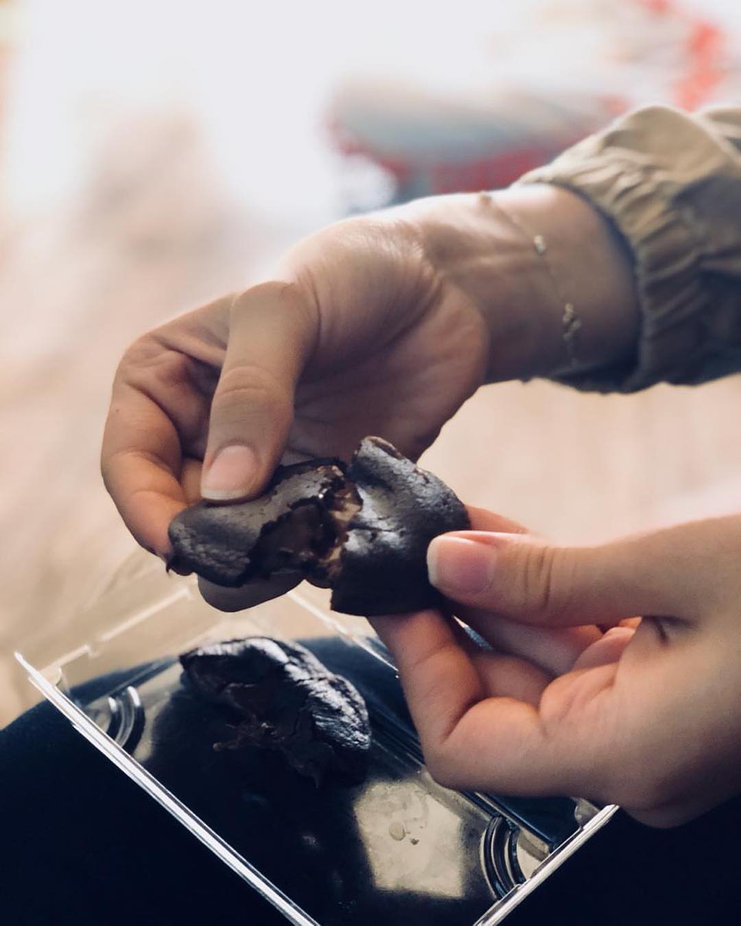 . ربما بدايةُ الإدمانِ #قطعة ❤️!! . . #إيڤرست_كوكيز