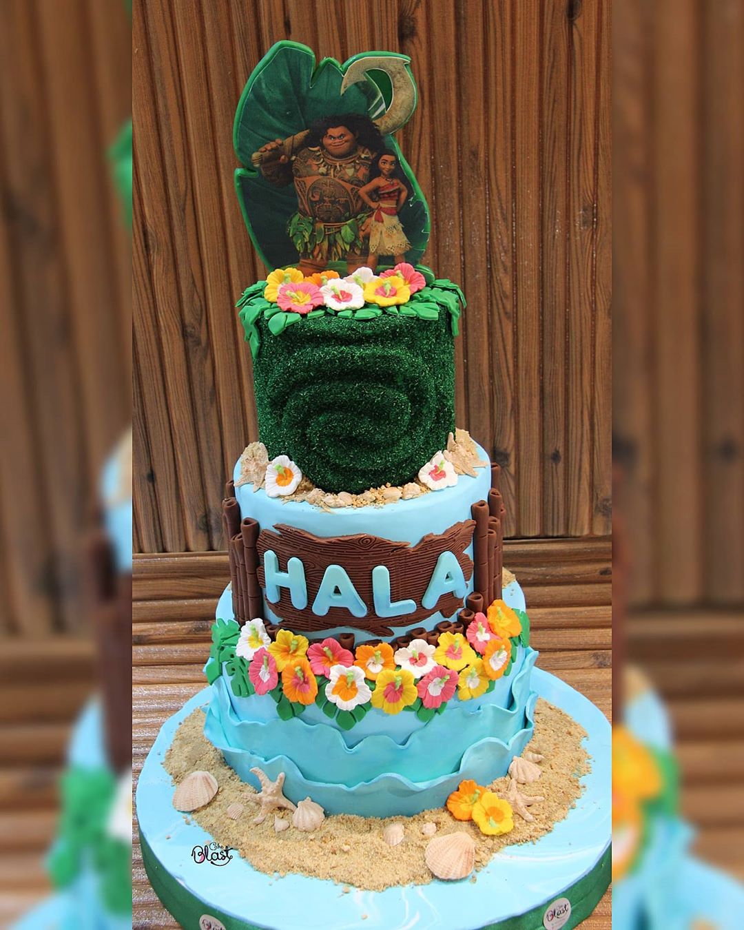 طلبية كيكة ثيم موانا . .ألف عافية على أصحابها . .. . MOANA BIRTHDAY CAKE .. . . Every thin