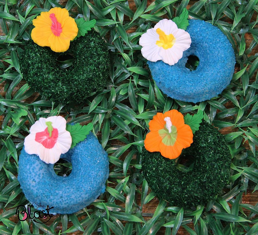 طلبية دونات ثيم موانا . .ألف عافية على أصحابها . .. . MOANA themed donuts .. . .. . ..#moa