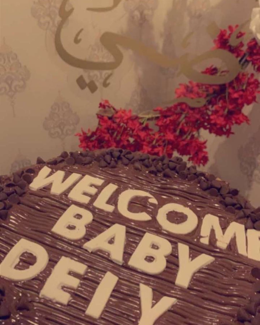 كيكة كوكيز بالنوتيلا طبقة وحدة الحجم الكبير تكفي الى ١٥ شخص تقريبا ❤️ سعرها ٨٥ ريال ❤️ #صب