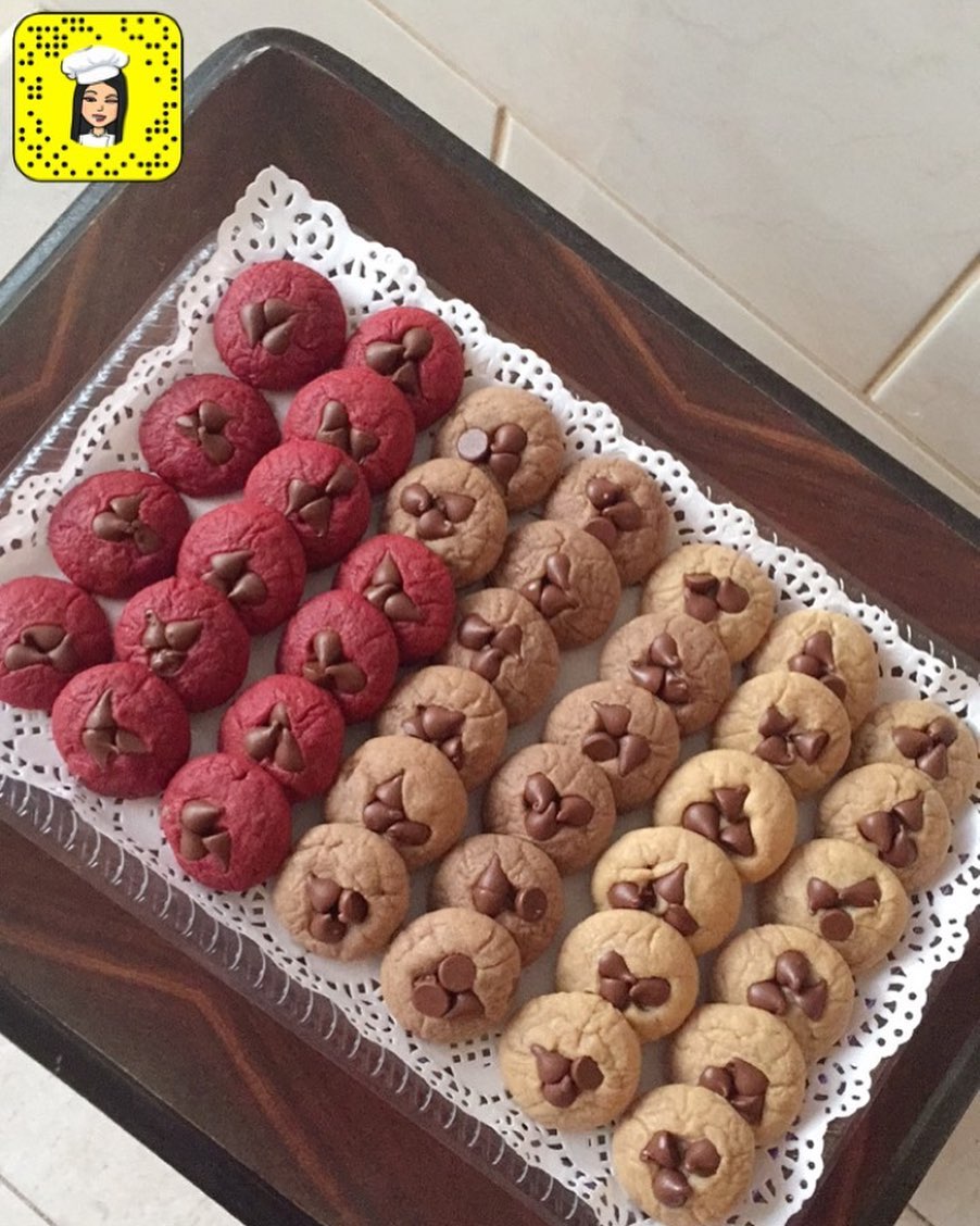 كوكيز الحجم الصغير ٤٠ حبة سعرها ٨٠ ريال ❤️#صباح_الخير#توزيعات_مواليد #توزيعات #مناسبات #حف