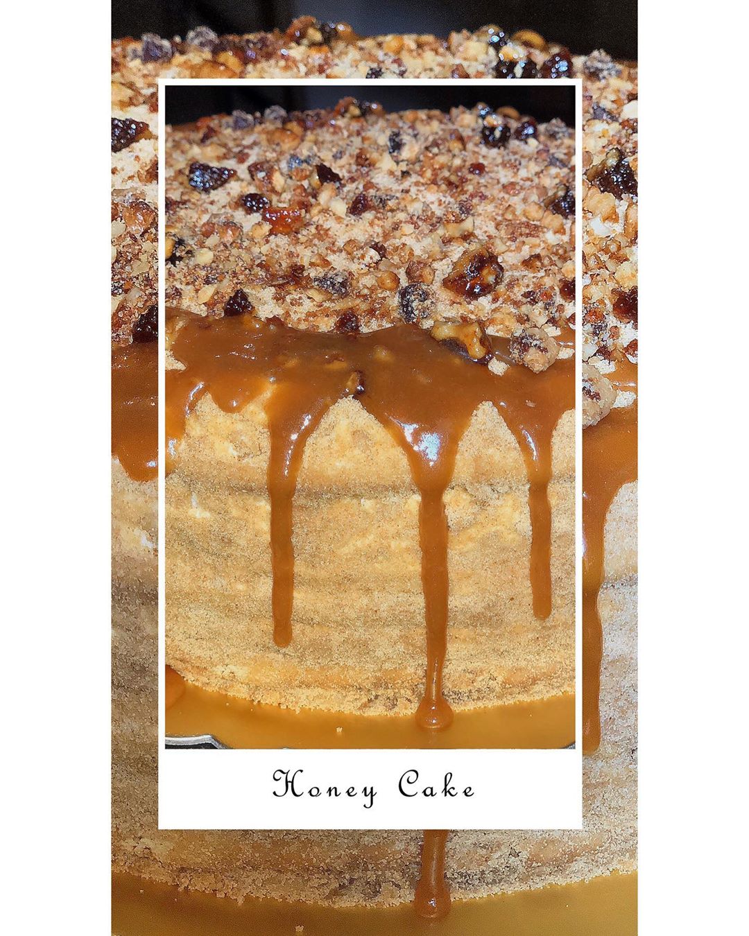 Mouthwatering Honey Cake! With pecans and walnuts. • • كيكة العسل الاكثر طلبًا! بالجوز و ا