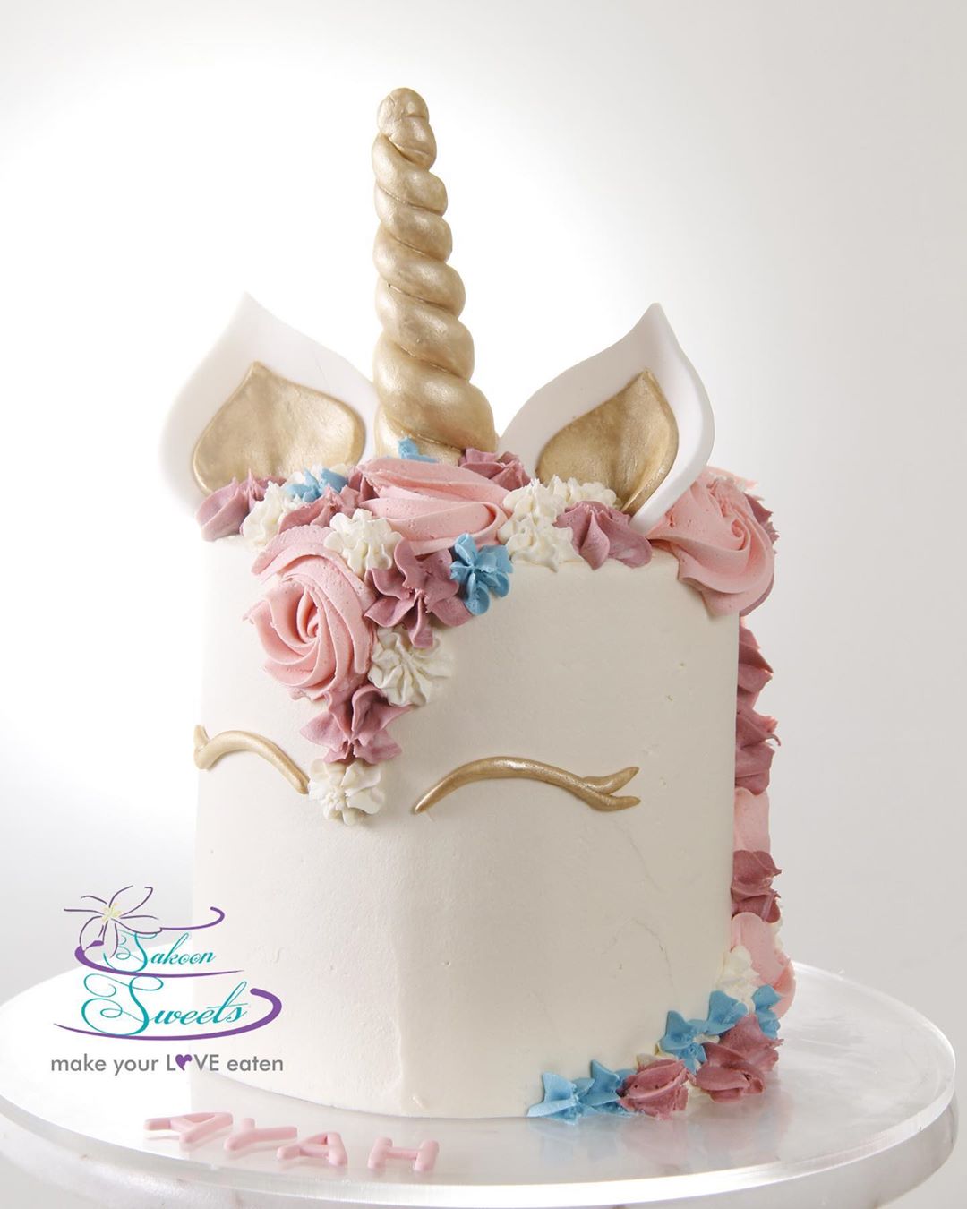 . . نستقبل طلباتكم عبر الواتس اب : ‏Make your LOVE eaten . ‏.#sweetmagazine . ‏ #sweets #s