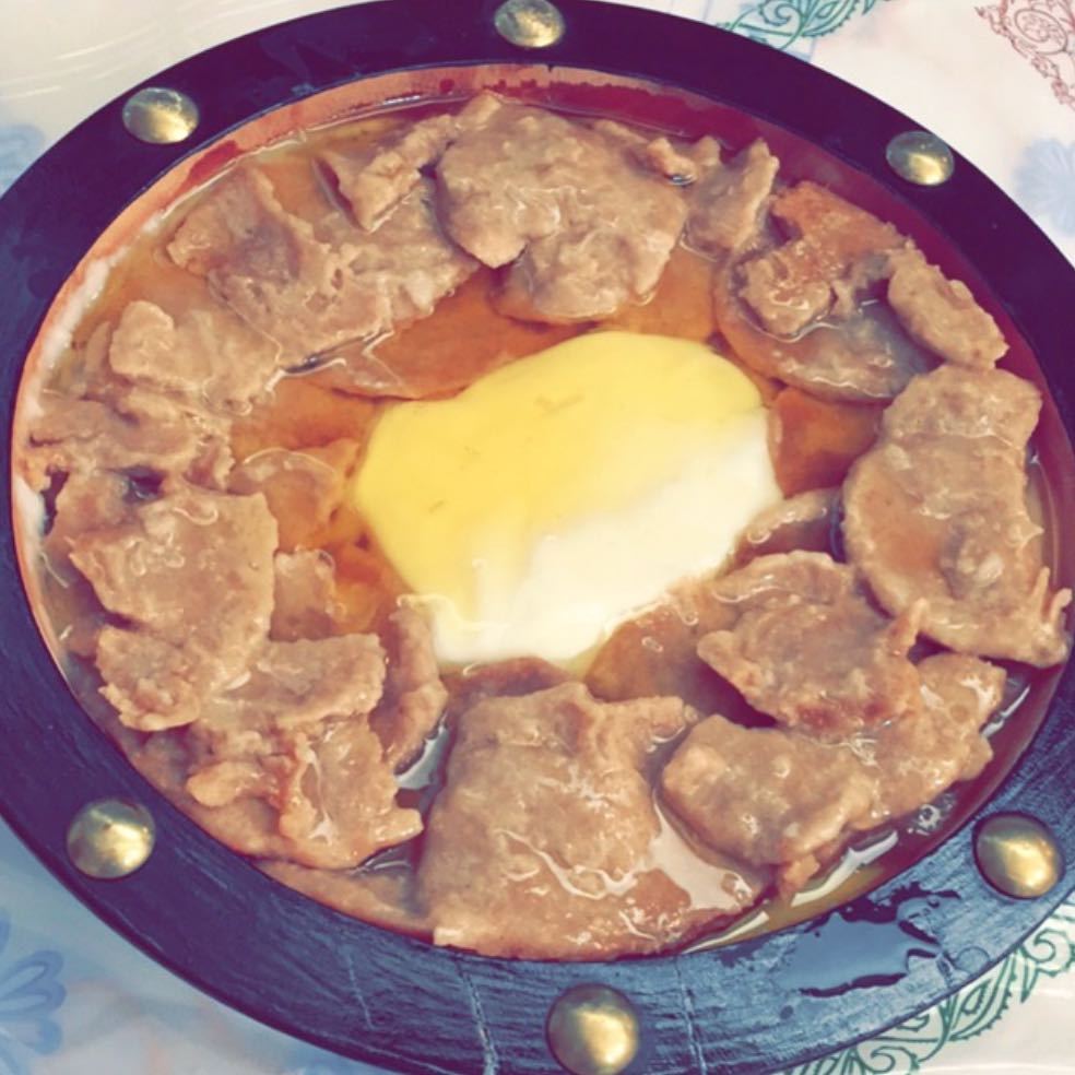 بالصحفة الطعم غيييرر لذة ترجعنا للماضي الجميل ❤️ لطلب جميع انواع الأكلات الجنوبية الشعبيه