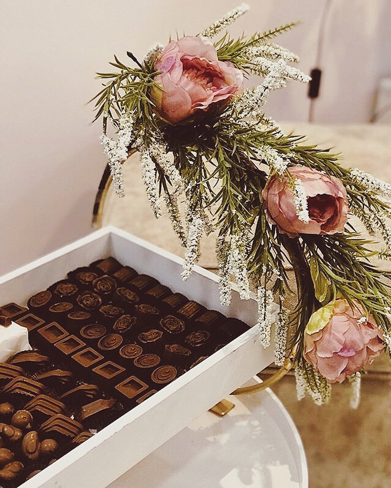 . حلويات رؤى | Roaa Chocolate