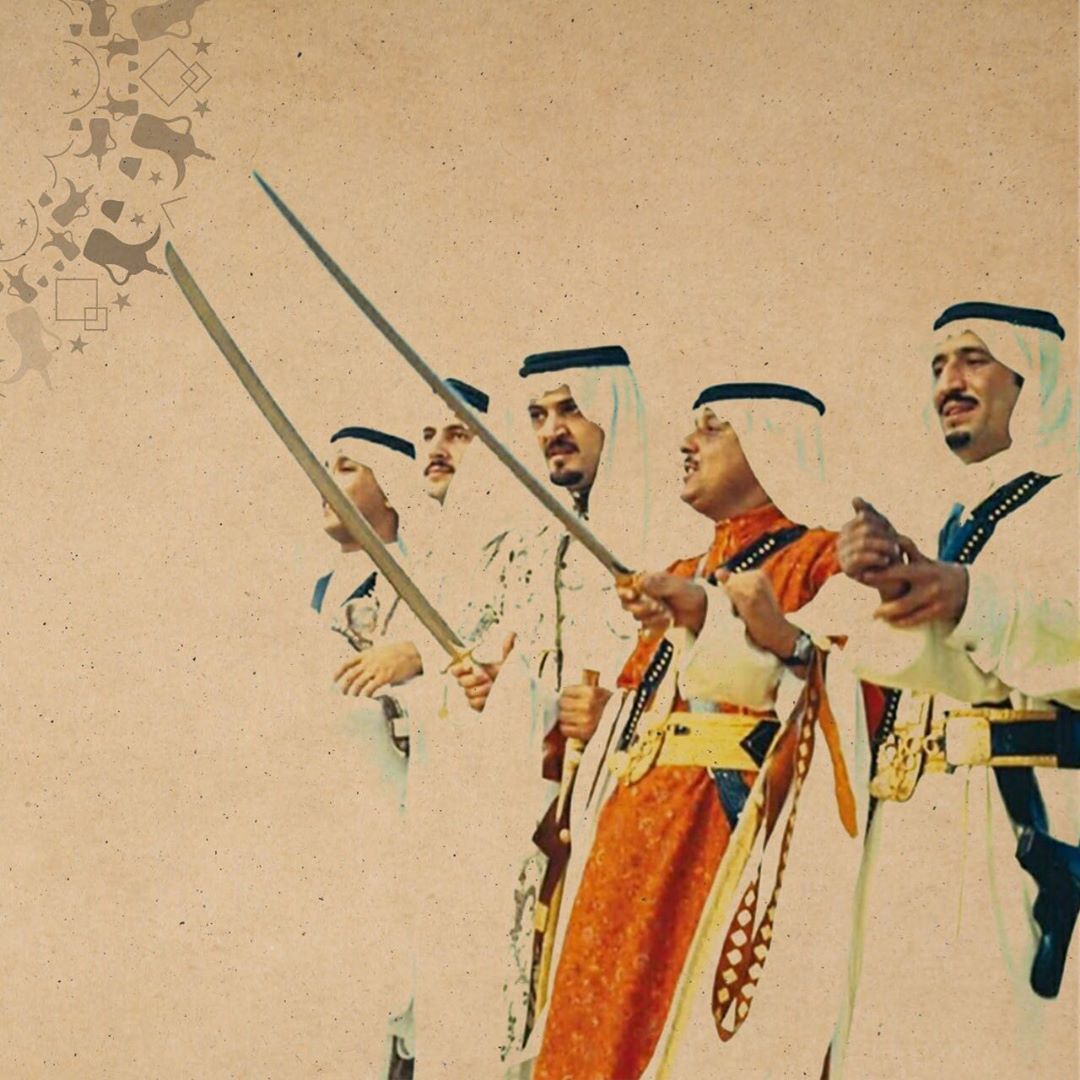 #عيدكم_مبارك ‏ مطبخ تبسي يهنئكم ب #عيد_الفطر تقبل الله منا ومنكم ، من العايدين الفايزين #ت