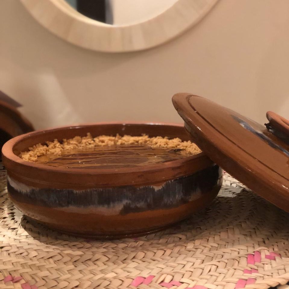 مبارك عليكم الشهرللطلب التواصل دايركت مسج