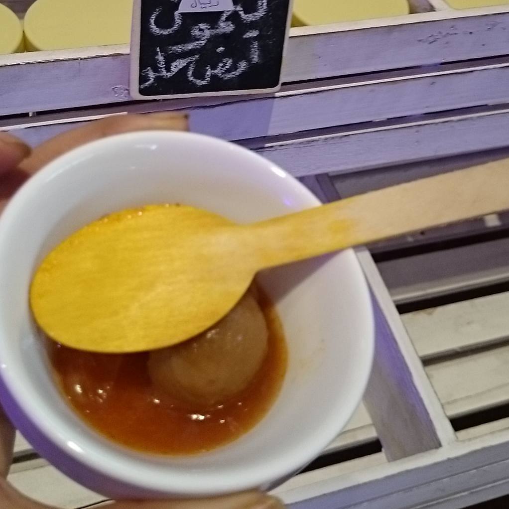 متوفر الان ليمون حامض حلو سارعوا بالطلب قبل نفاذ الكمية نستقبل طلباتكم على الواتساب طلبك م