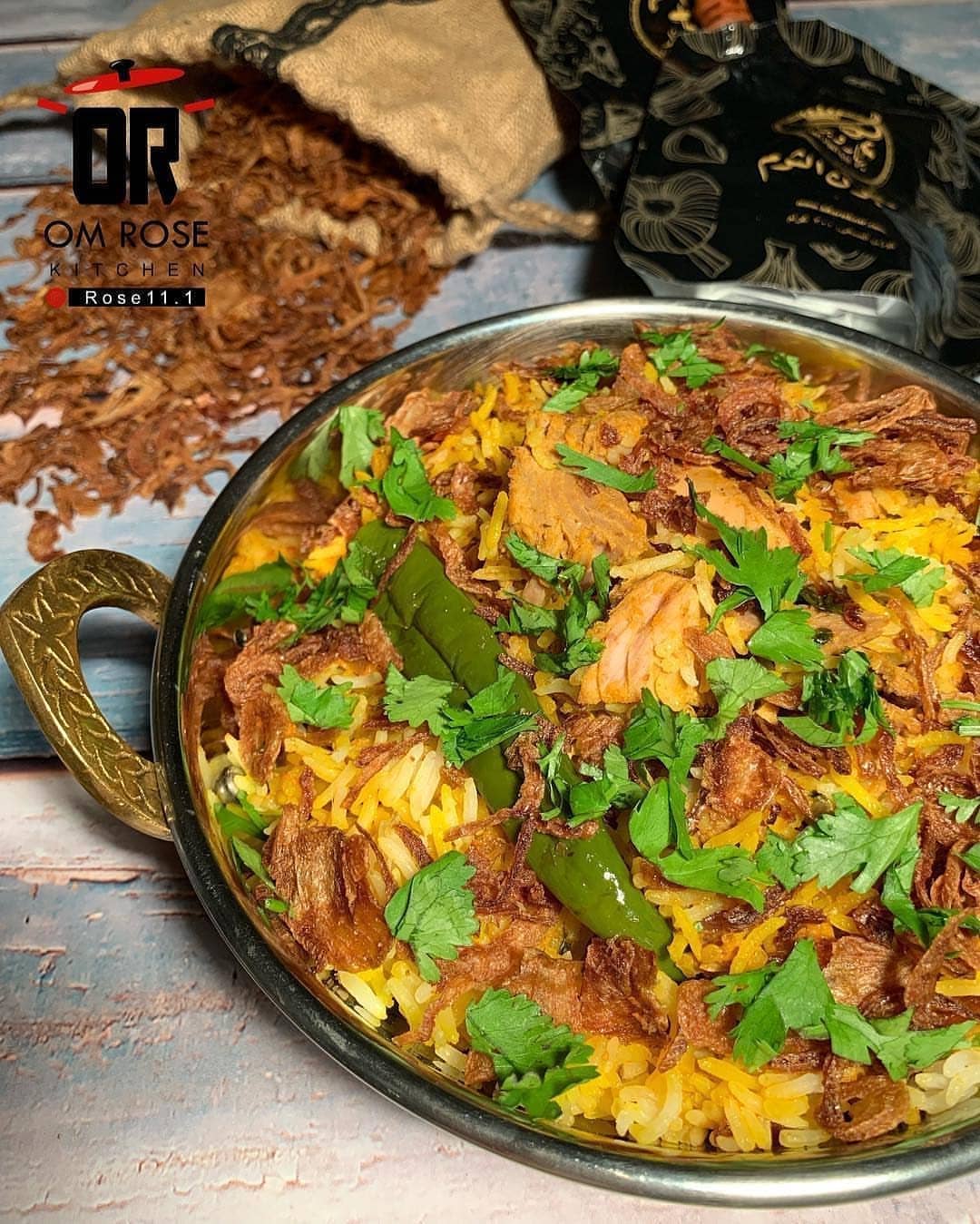 #وصفات_بهار_وبزار برياني بالتونة . بيد المبدعة . وانتوا ، وش ابدعتوا اليوم؟ . . للطلب▫️الد