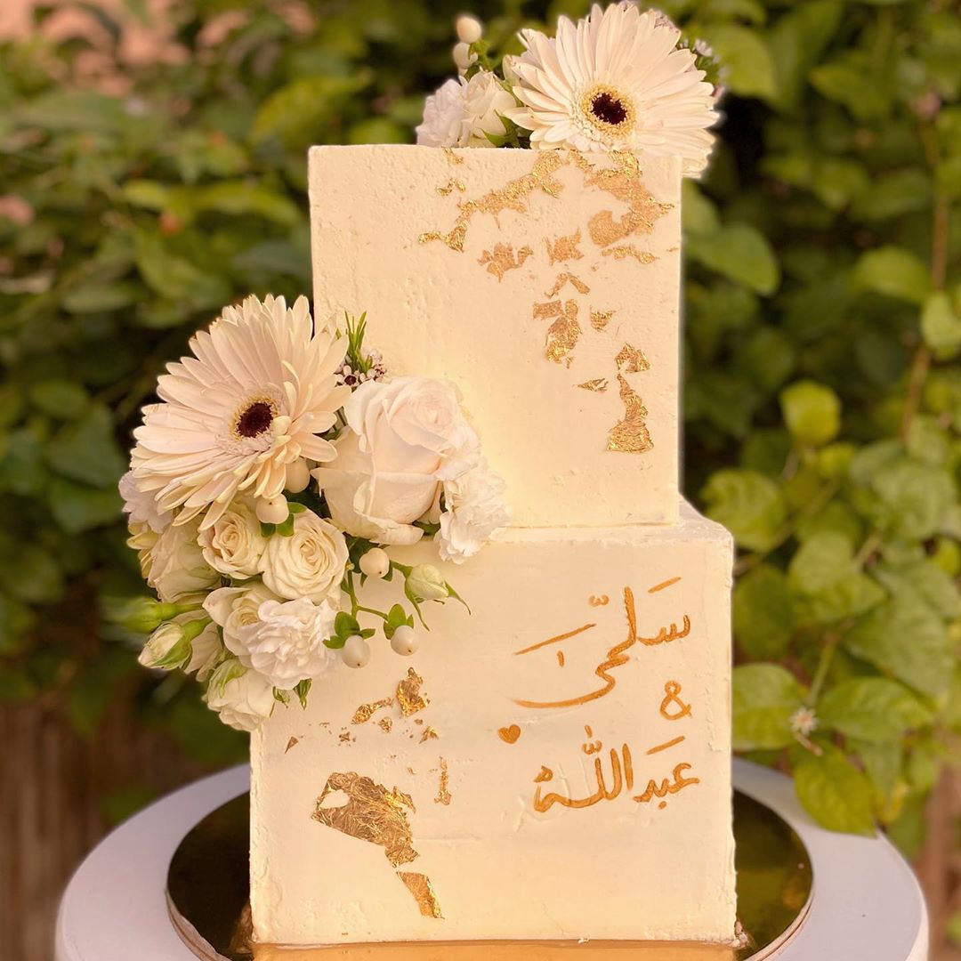 . . مساء الخيير ان شاء الله ع الاسبوع الجاي بنبدا المسابقه والخصم على كيكات ٦ انش وبيكون د