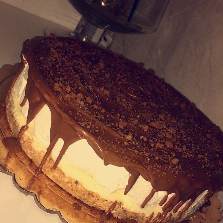 تشيز بارد #بصمة_سعوديه#اسر_منتجه#بني_شهر#بللسمر#تنومة#بالحمر#بني_عمر#صوري#تصويري#حلى#تمر#ق