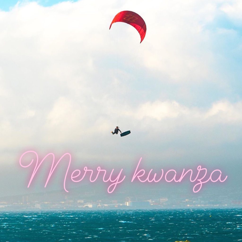 #merrychristmas #merrykwanza #newflavour #coldbrew #kitesurf