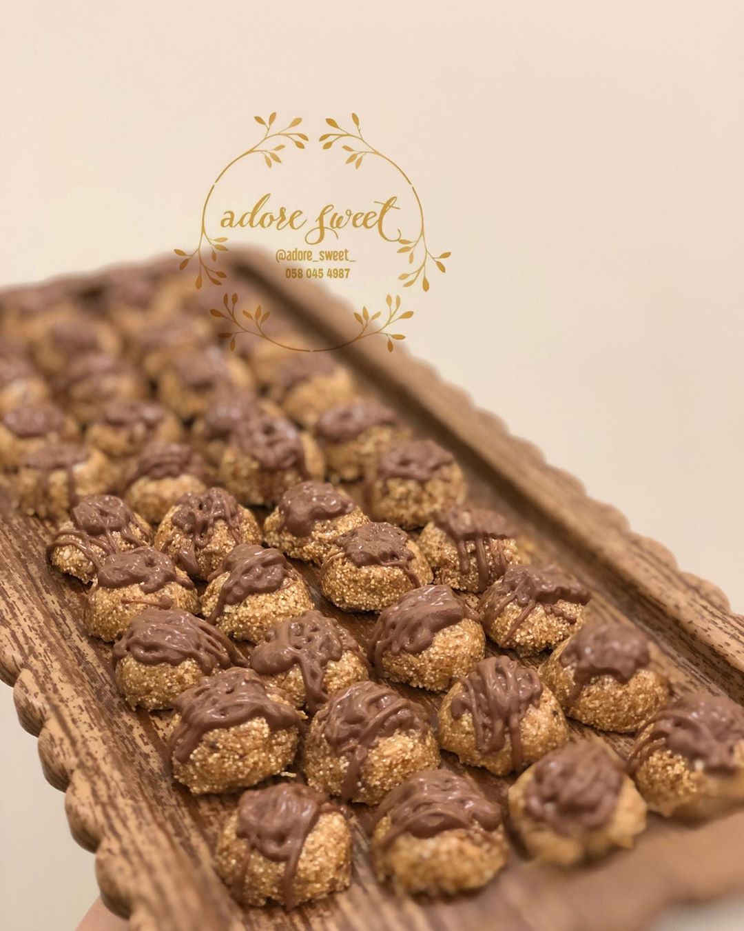 قوالب السميد ٤٠حبه السعر ب٧٠ ريال #حلوياتي #حلى_قهوه #اسر_منتجه #الرياض