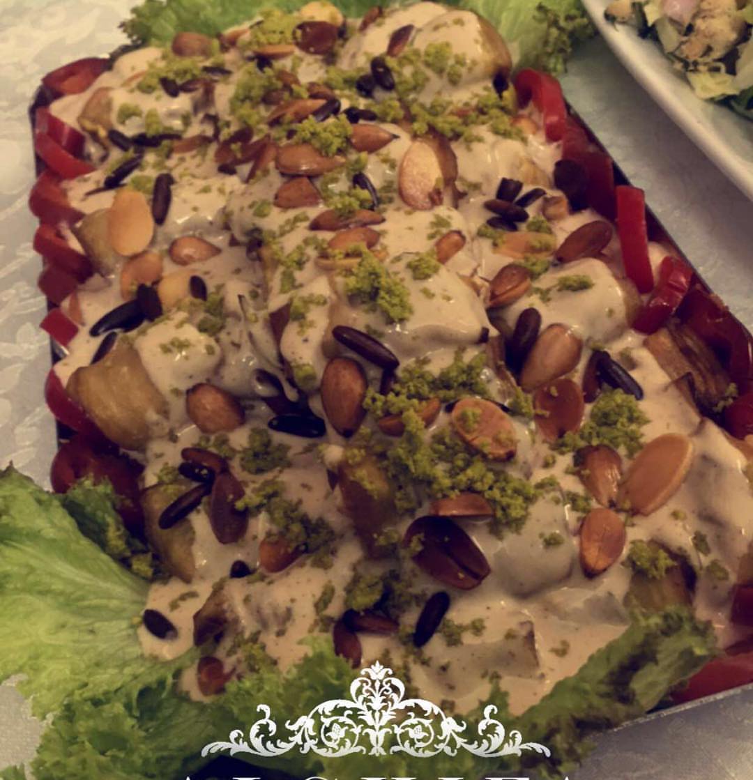 باذنجان رول بالمكسرات