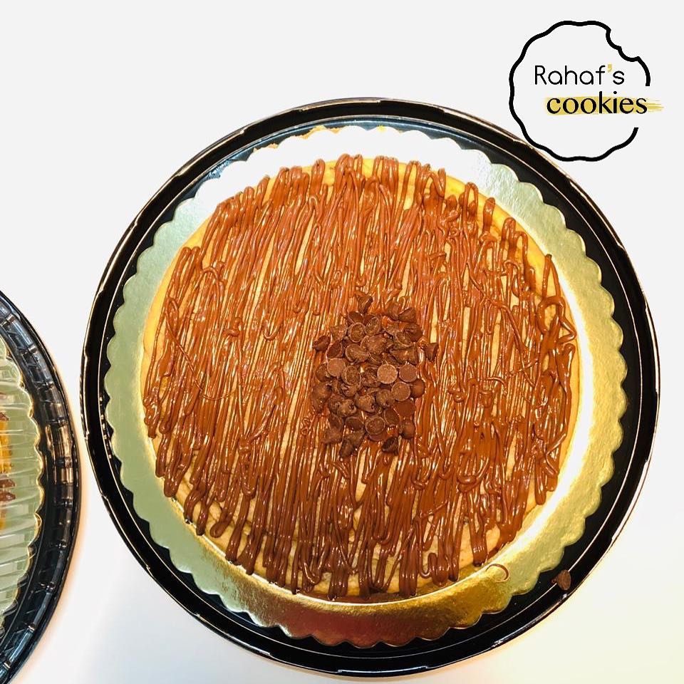 من طلبات اليوم صحه وهنا كيكة كوكيز بـ٦٠ريال #طلبات#اسر_منتجه#حلويات#كيك#كوكيز#كوكيز_رهف#كي