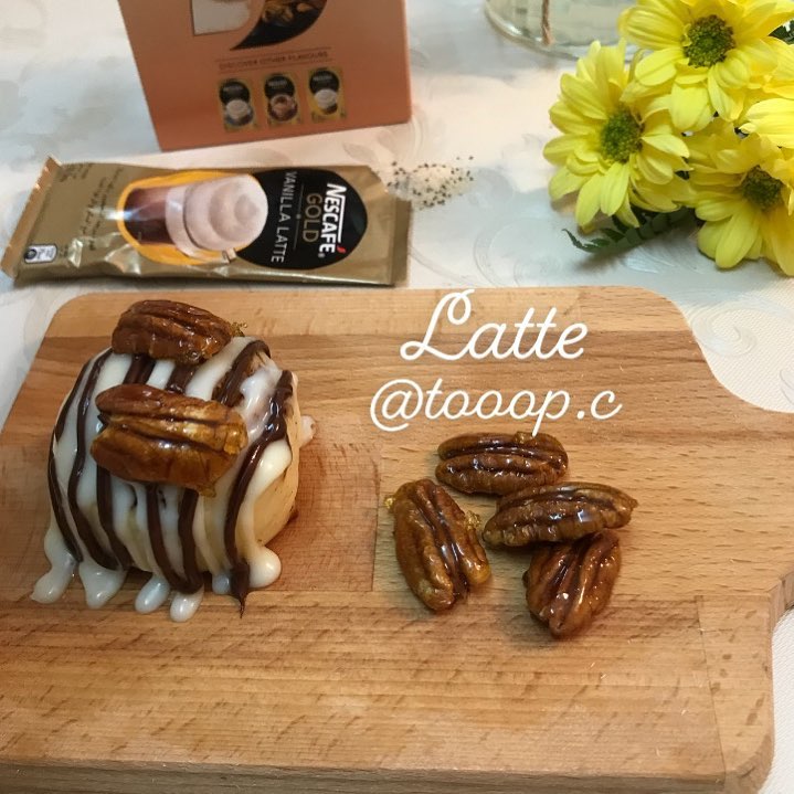 مساءكم لاتيه ونكهتنا الجديدة نفس مساءكم ‍♀️ #جدة #سينابون #لاتيه