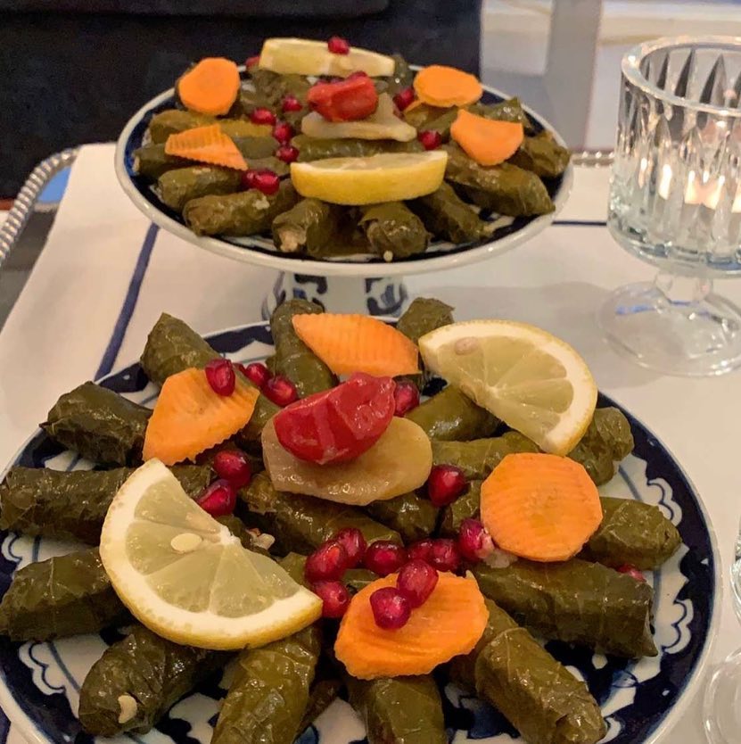 لطلب يرجى التواصل بالواتس اب و بالعافيه... • • • • •• • • •#ورق_عنب #ورقعنب_حامض_بدبس_الرم