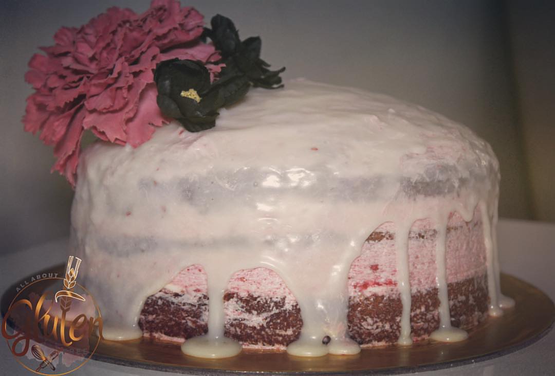 Gluten free strawberry cake كيك الفراولة خالي من الجلوتين #جلوتين_فري #سيلياك #جلوتن_فري #