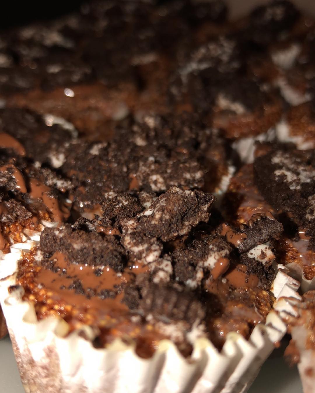 EXTRA CHOCOLATE OREO/NUTELLA GOODNESS!!! #mini #basboosa #riyadh #friends #gatherings