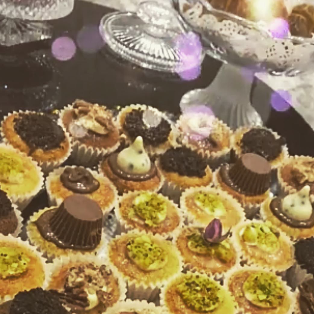 ميني قشطه، ميني سوفليه، وسينامون #مينيز #حلى #الرياض #بسبوسه #تسوى_السعرات
