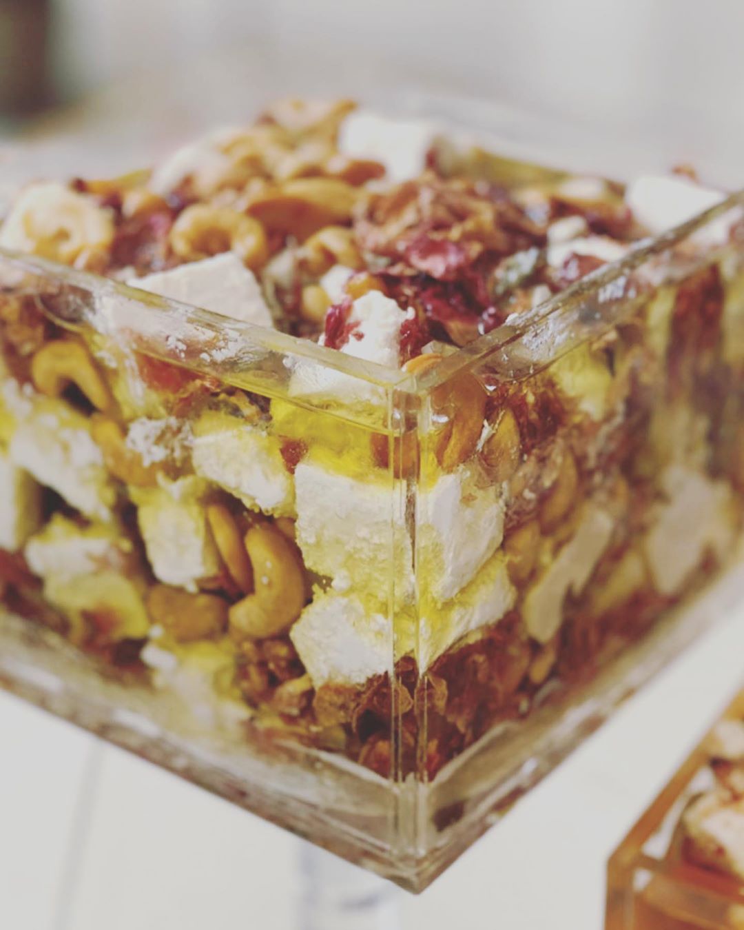 جبن ابيض مع الورد و الكاجو (خلطه ملكيه) #معجنات #اجبان #مخللات #طرشي #تعتيمه #فطور #جده #ع