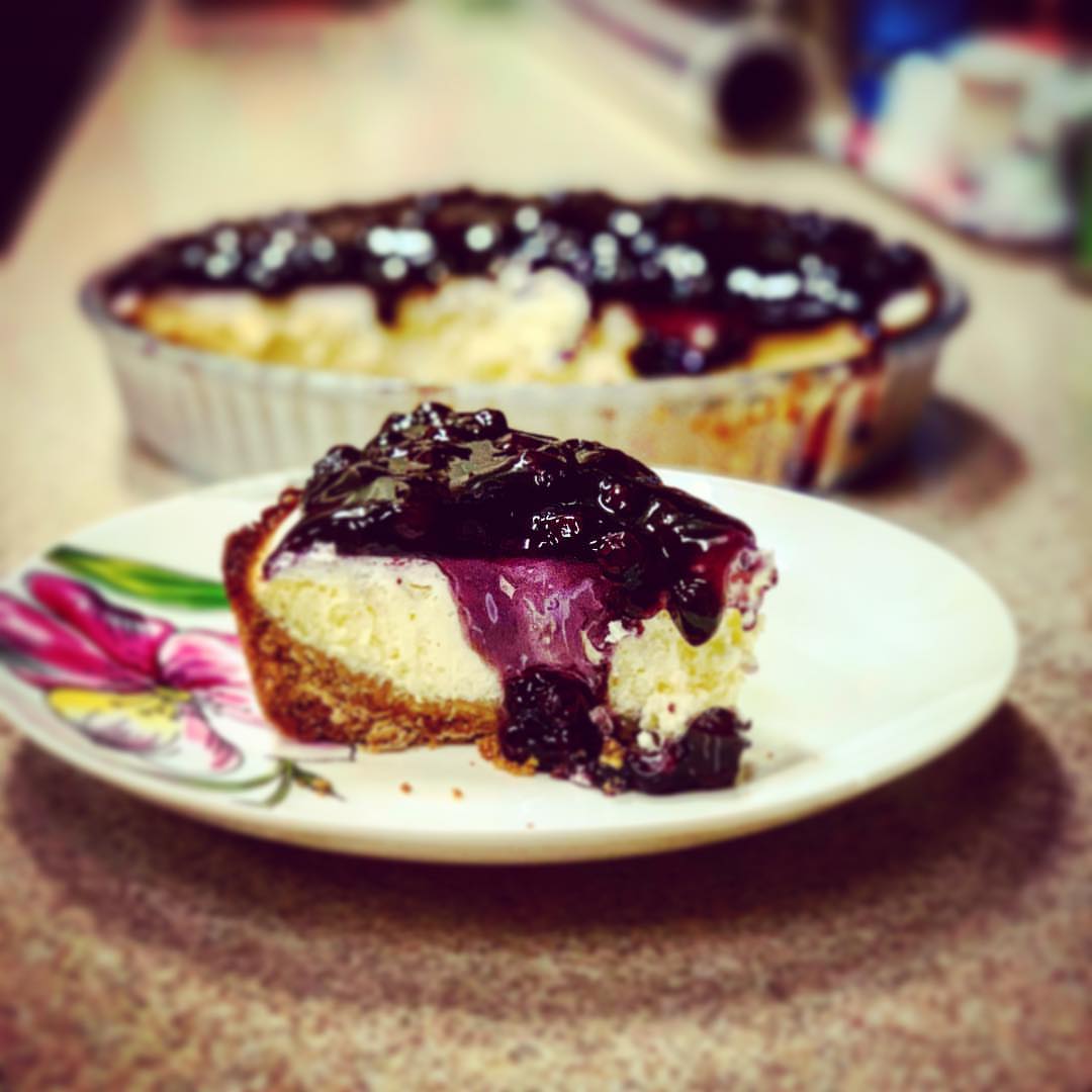 #mamablueberry#cheesecake#delicious#homemade#desserts#jeddah#crateksa Order now. or find u