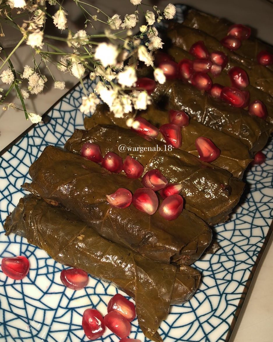 ورق عنب بدبس الرمان الحامض ☘️✨ . . . #اكلات #ورق_عنب_ناطع #ورق_عنب #السعوديه #ورق_عنب_لذي
