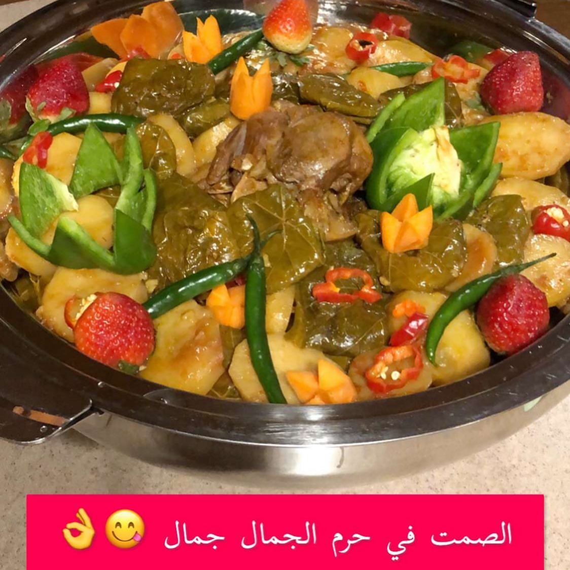 حافظة كبيبة ب٢٥٠ وفيه ب٣٥٠ على حسب الطلب