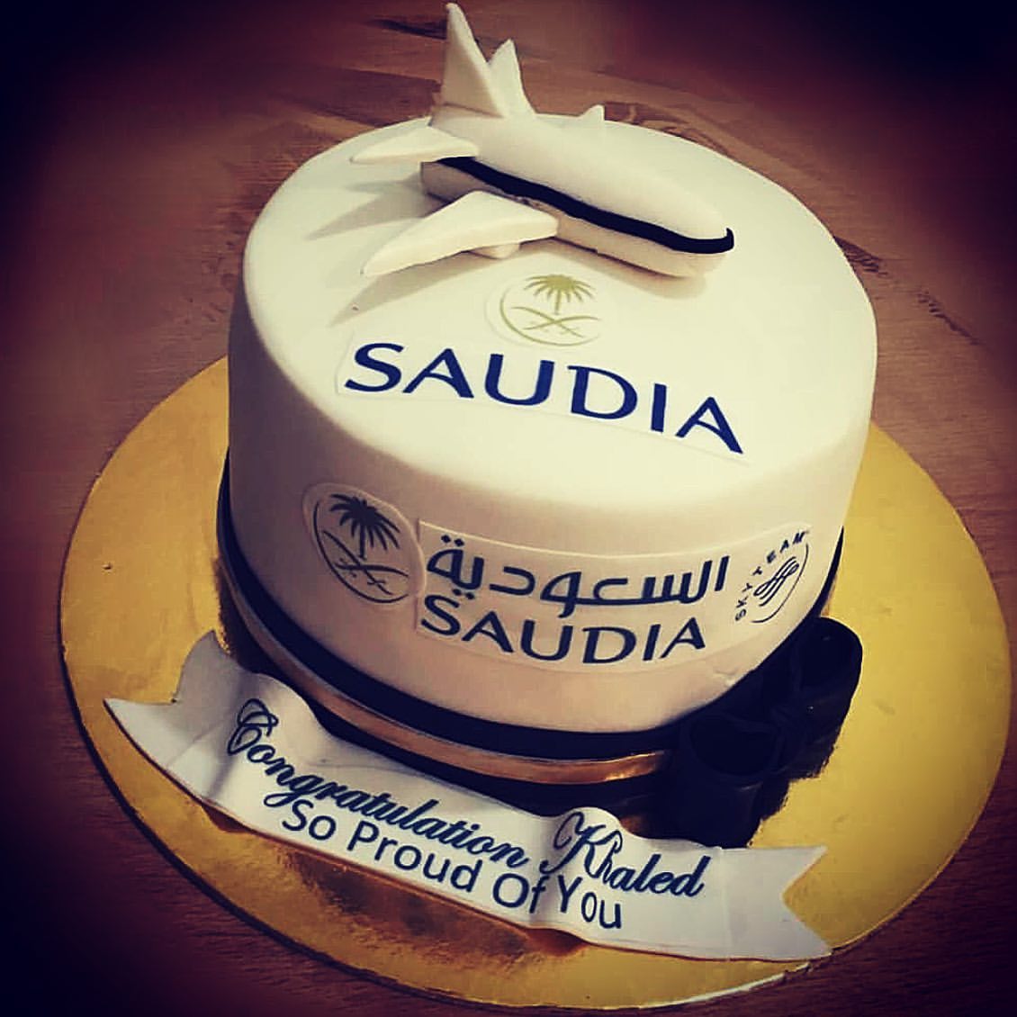 royalzoodiecake❤ رويال زودي كيك ❤ . ❤للطلب جدة ❤ #رويال_ديجي #ديجي #باقة #ورد # #رويال_زود