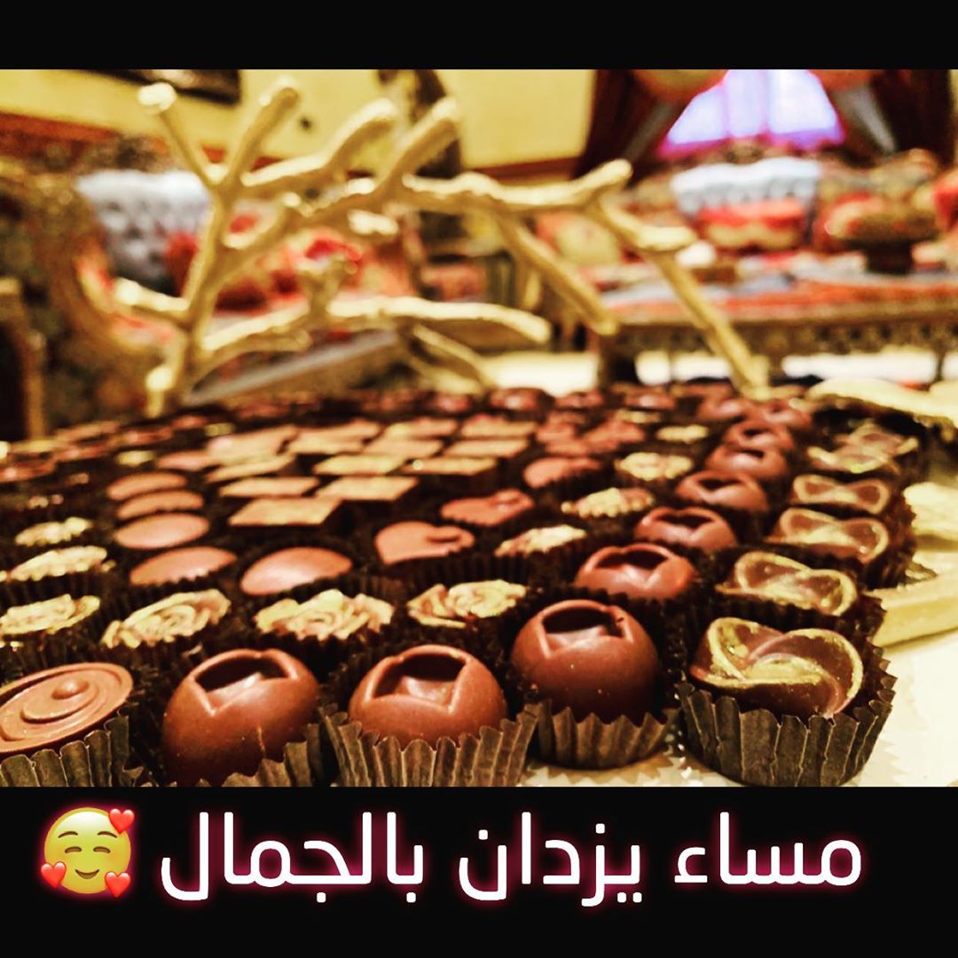 يمكنكم اختيار حشوتكم المفضلة . . . . . #glucci #قلوتشي #تشيز_البستاشيو #البستاشيو #مارون #