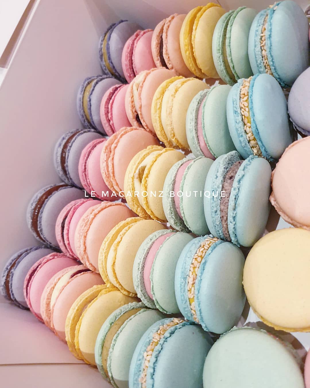 #lemacaronzboutique#macaron#macarons#eidmubarak#eid#hajj#saudiarabia#elegant #ماكرون#عيد_ا