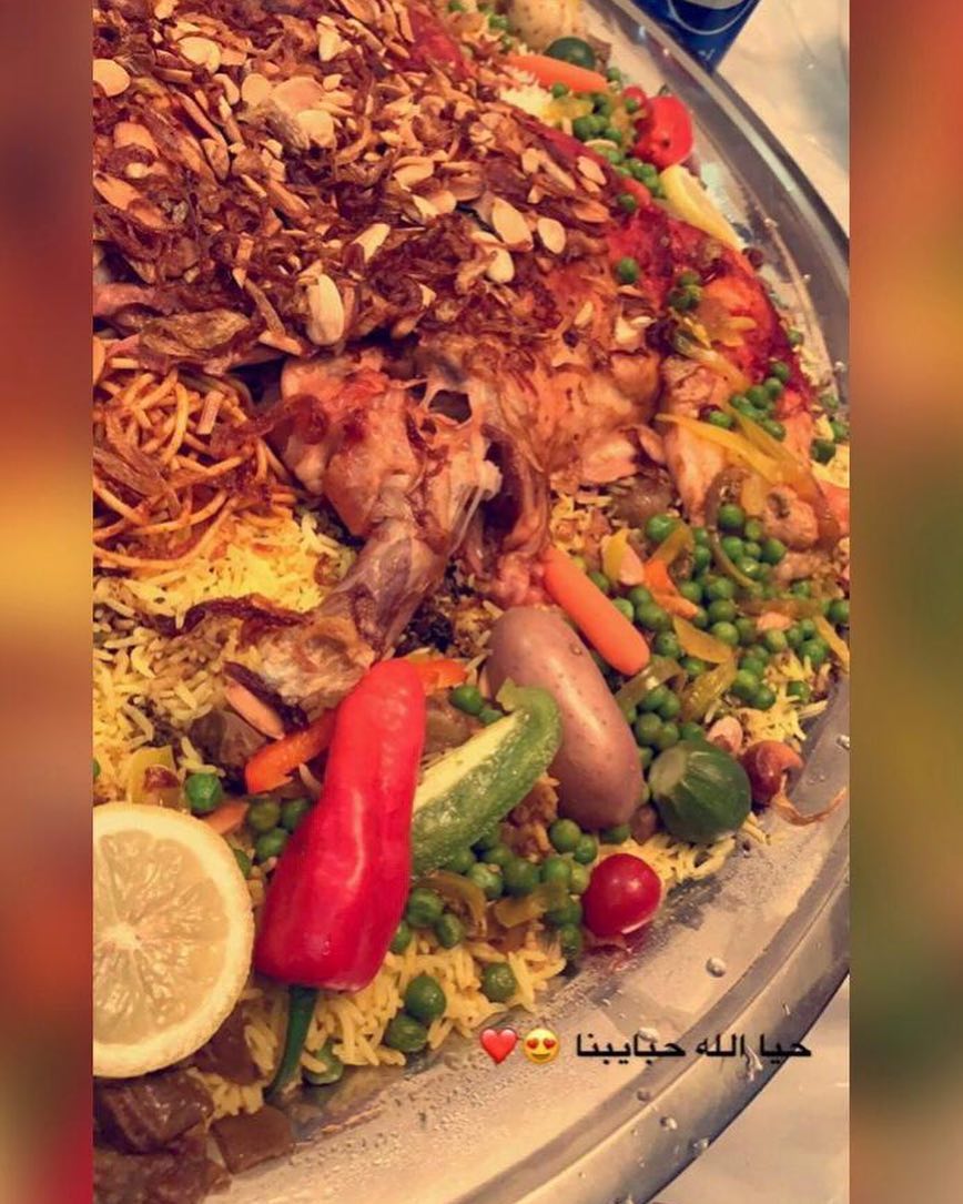 لإن حبايبكم مايستاهلون إلا الأفضل ذوقوهم رزيزه #مطاعم_الرياض #ذبايح #خروف_محشي #كشتات #عزا