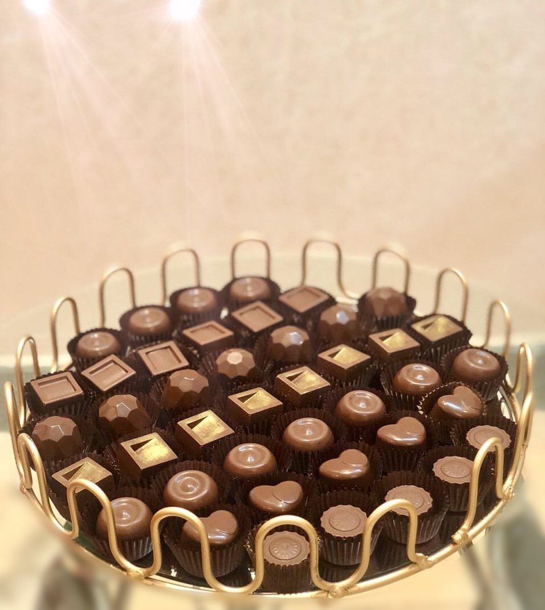 بدينا استقبال طلبات صياني العيد حياكم الله ❤️ عندنا صياني بالطلب أو اذا حابين نعبي ايضاً ص